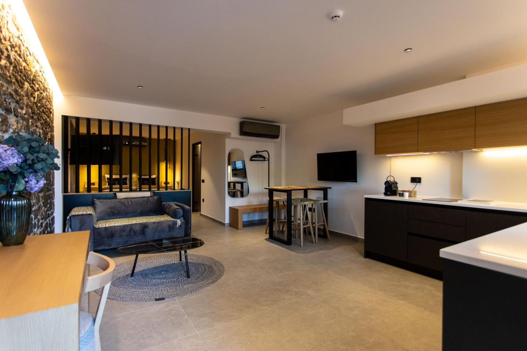 Opal Executive Suites Nauplia Habitación foto